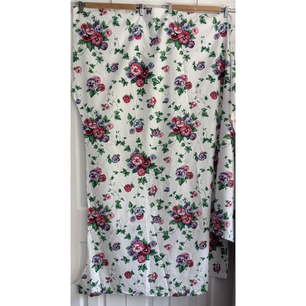 Vintage Waverly Pretty Pansy Pansies Floral Fabric Remnant For Sewing Textile